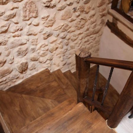 Montejo de la Vega de la Serrezuela Wabisabi Townhouseヴィラ エクステリア 写真