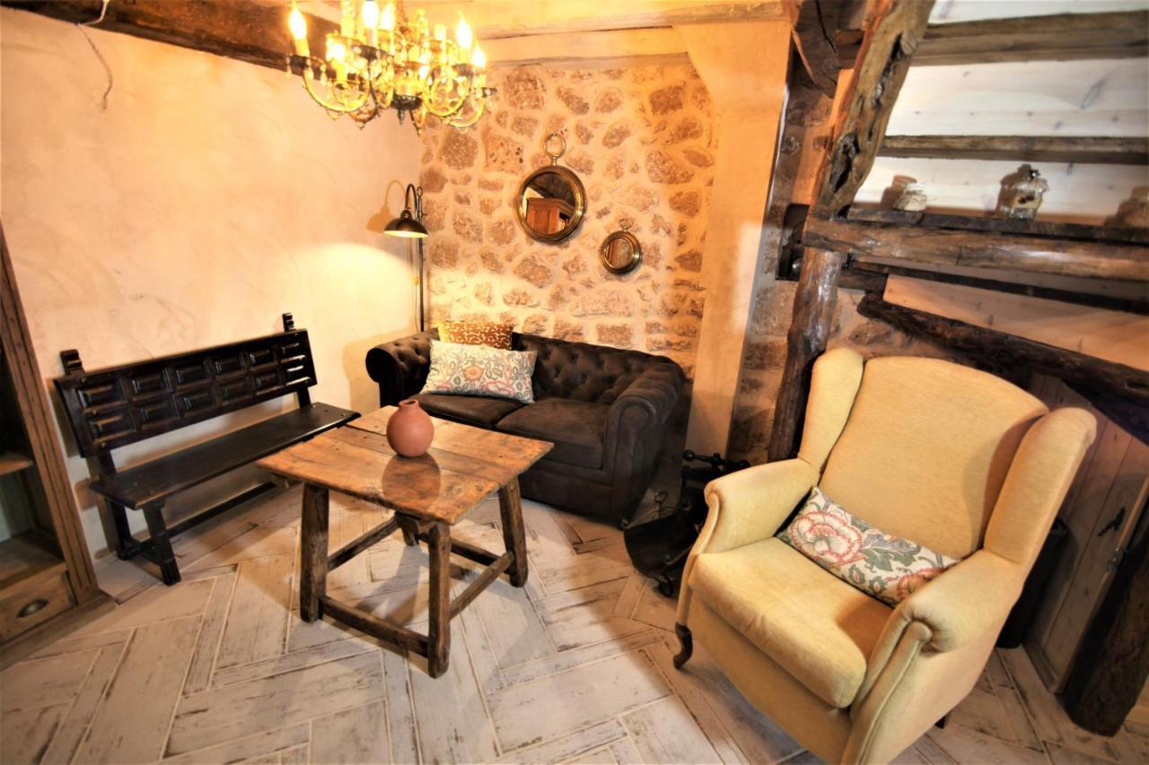 Montejo de la Vega de la Serrezuela Wabisabi Townhouseヴィラ エクステリア 写真