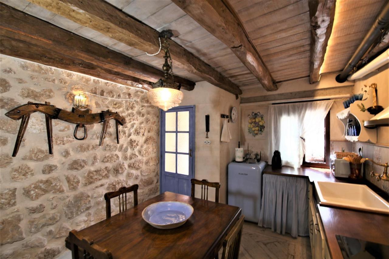 Montejo de la Vega de la Serrezuela Wabisabi Townhouseヴィラ エクステリア 写真